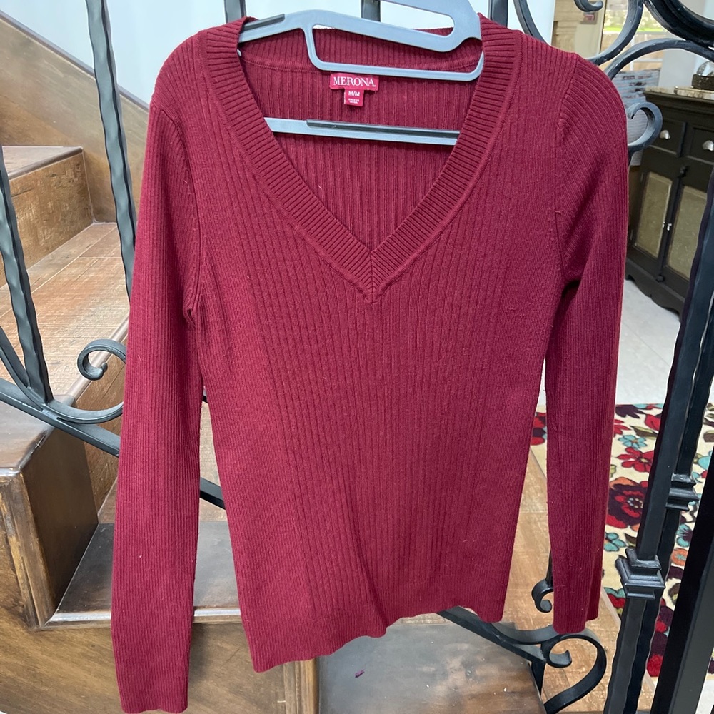 Merona V-Neck Sweater Red medium